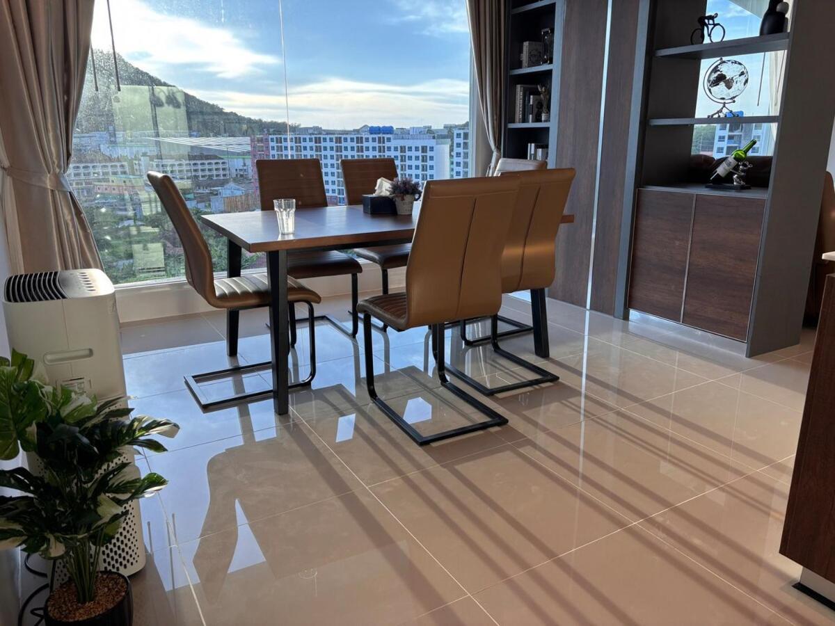 Pangsapuri 2br 4beds Luxury Pool & Fitness *