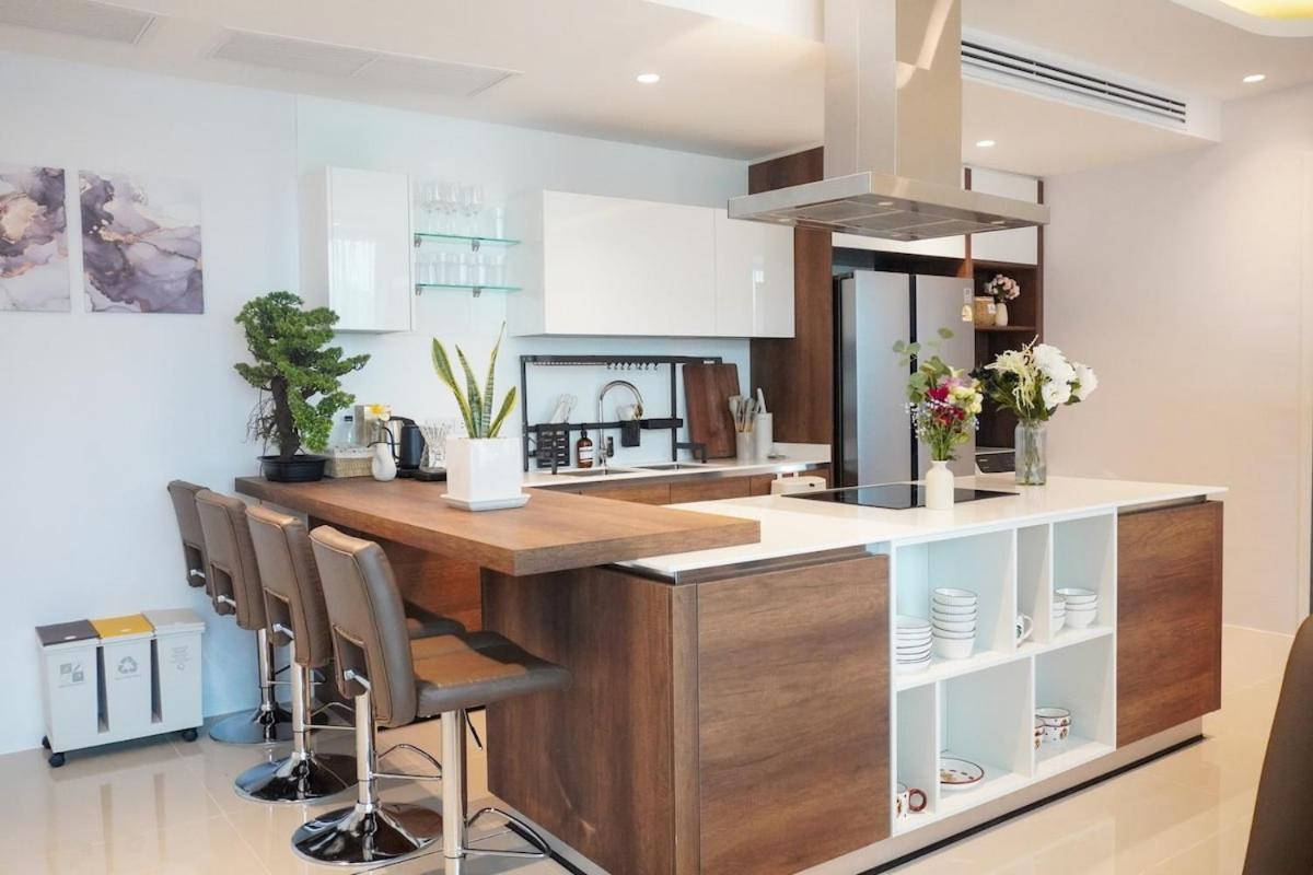 2br 4beds Luxury Pool & Fitness Lägenhet